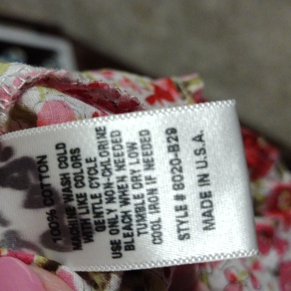 Floral lightweight top size M - Picture 6 of 7